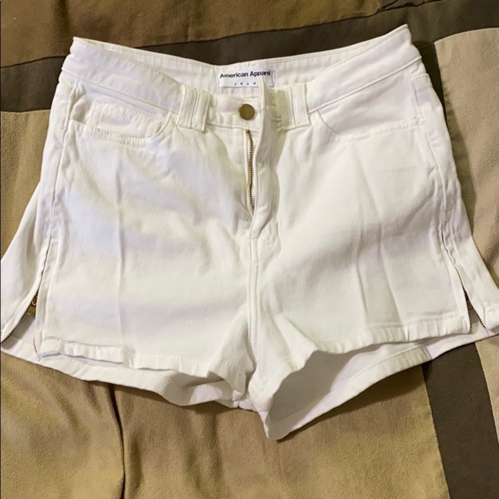 AMERICAN APPAREL Jean Shorts